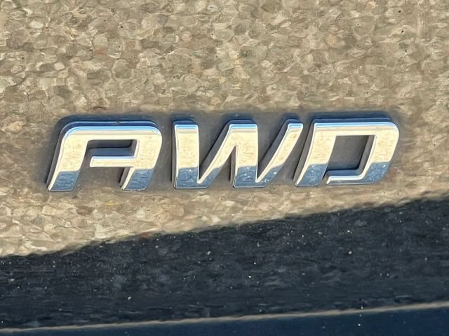 Used 2020 Chevrolet Traverse LT w/ LPO, Floor Liner Package AWD/4WD image 10