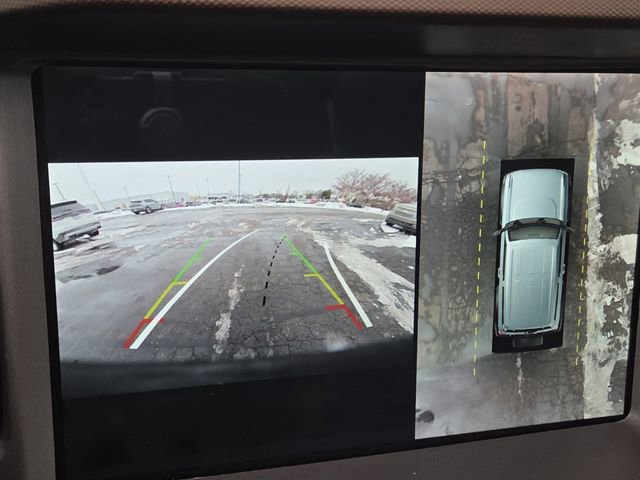 Used 2022 Ford Bronco Outer Banks image 4