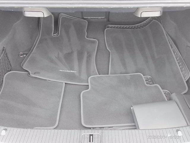 Used 2015 Mercedes-Benz E 350 4MATIC Sedan w/ Premium 1 Package image 17