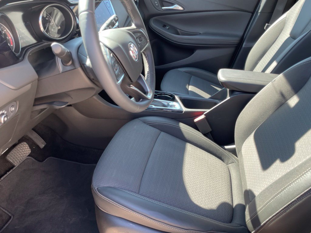 Used 2023 Buick Encore GX Select FWD image 9