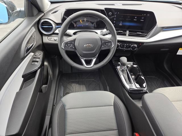 New 2026 Chevrolet Trax LT w/ Driver Confidence Package FWD image 30