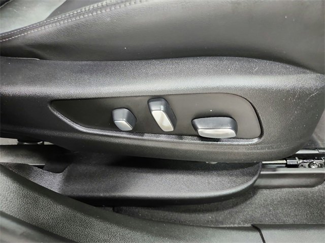 Used 2020 Cadillac XT6 Premium Luxury image 44