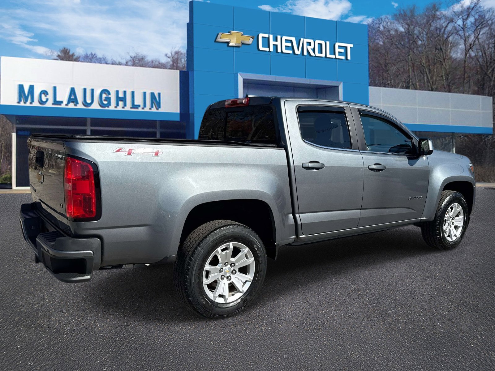 Used 2020 Chevrolet Colorado LT w/ LT Convenience Package image 3