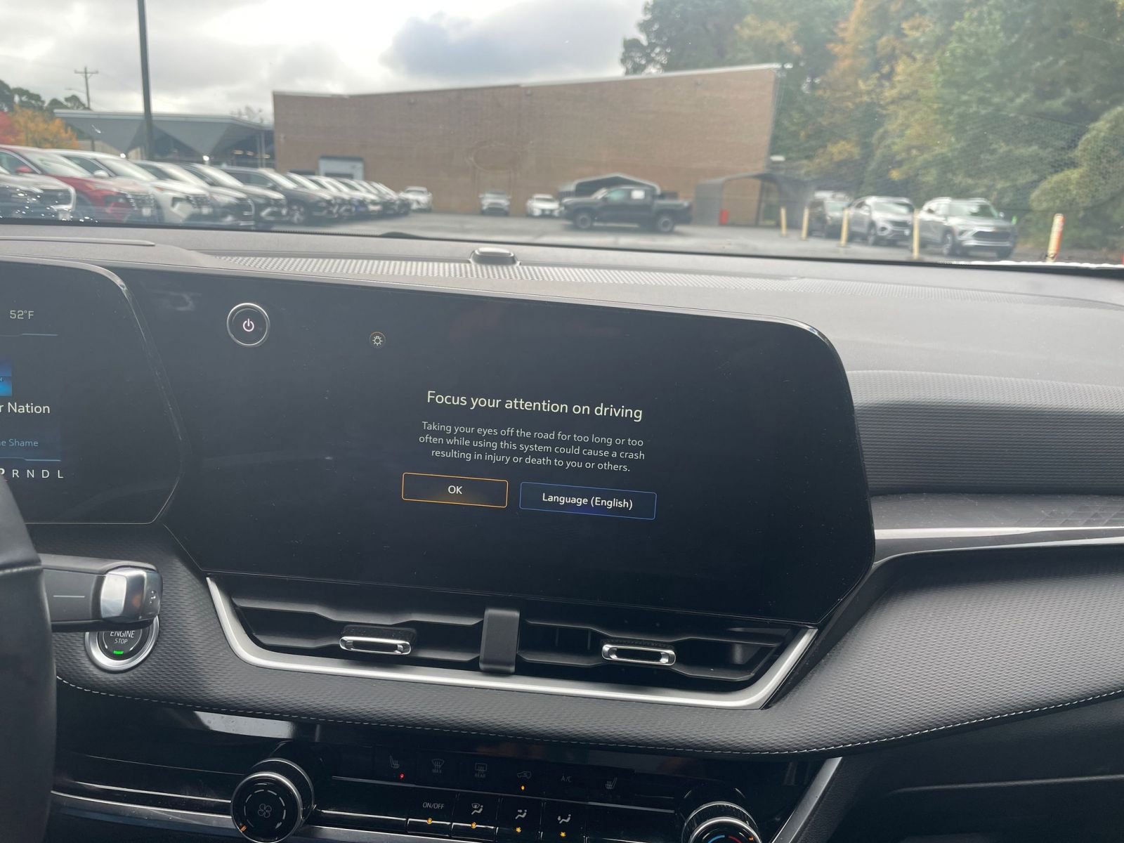 Used 2025 Chevrolet Equinox LT image 18