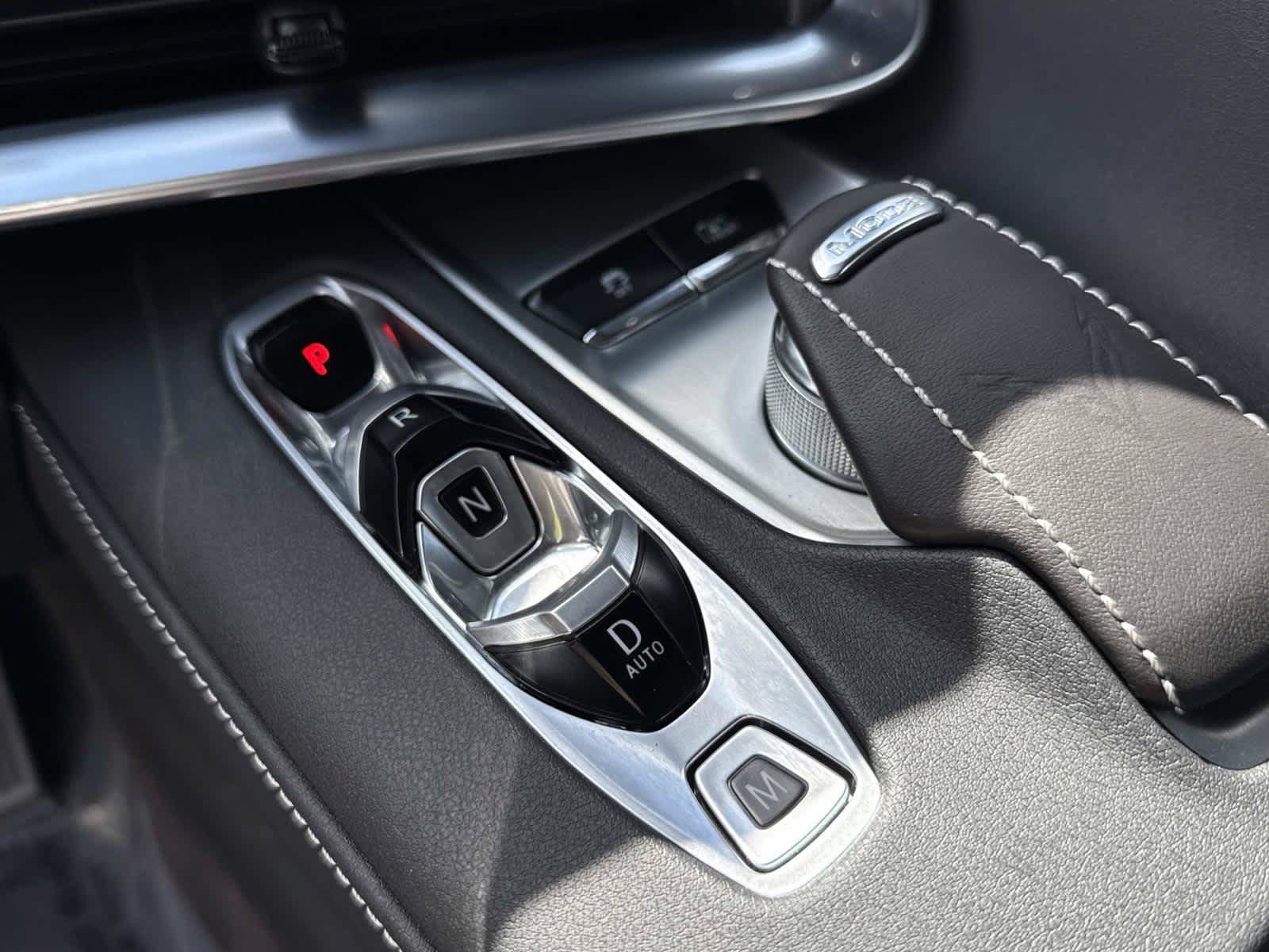 Used 2024 Chevrolet Corvette Stingray Preferred Conv w/ Z51 Performance Package RWD image 30