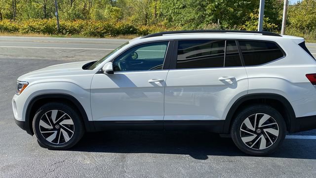 New 2026 Volkswagen Atlas SE image 8