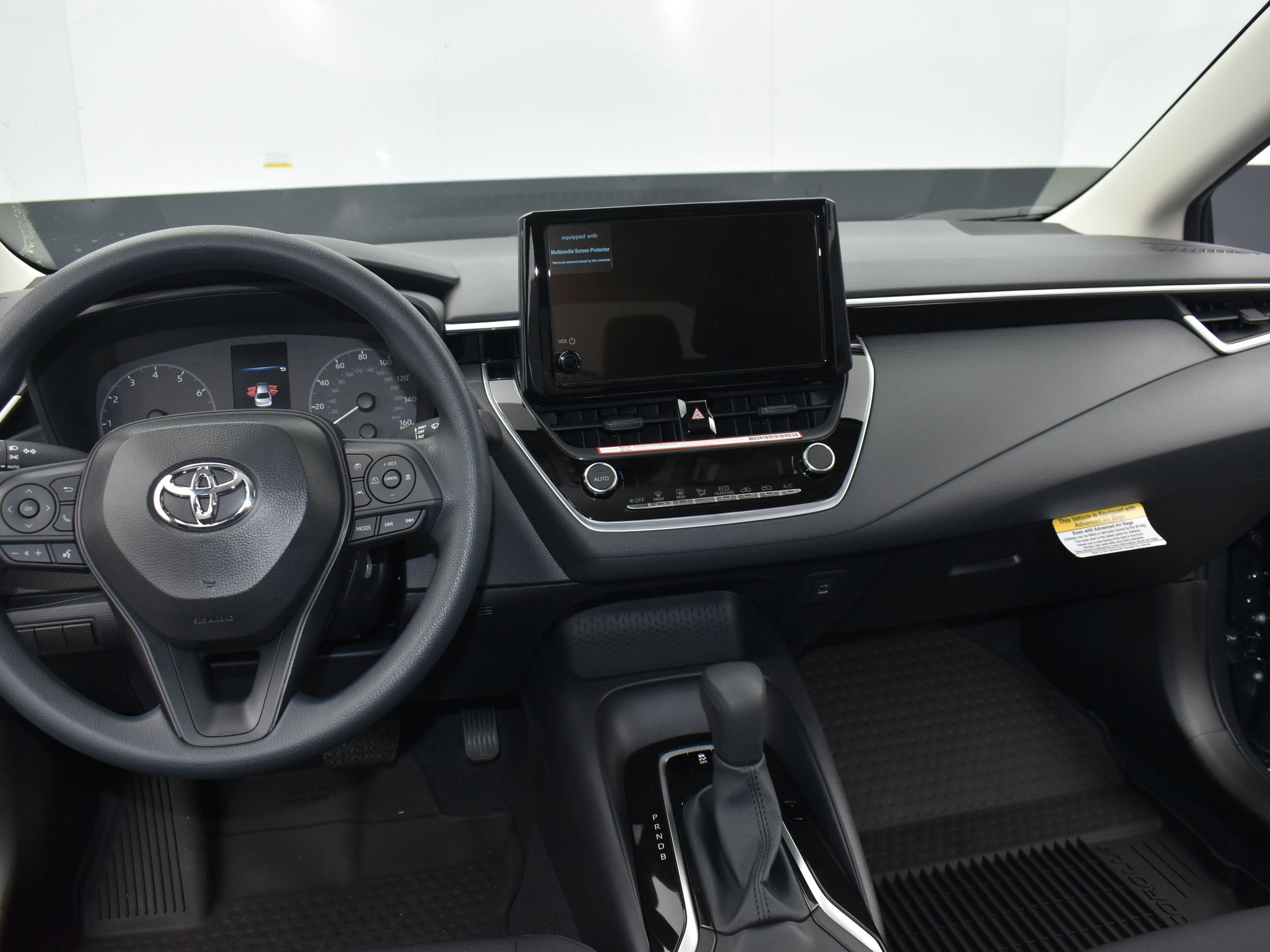 Used 2025 Toyota Corolla LE image 15