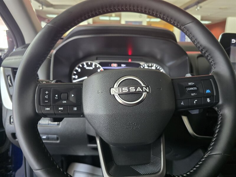 Used 2026 Nissan Rogue SV AWD/4WD image 29