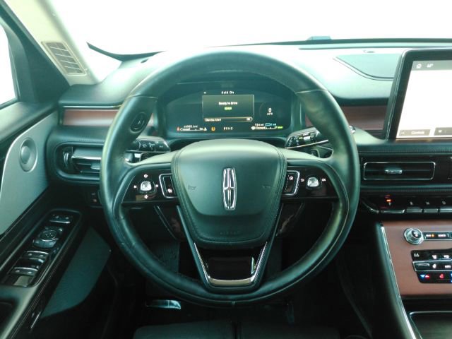 Used 2020 Lincoln Aviator Grand Touring w/ Equipment Group 301A AWD/4WD image 41