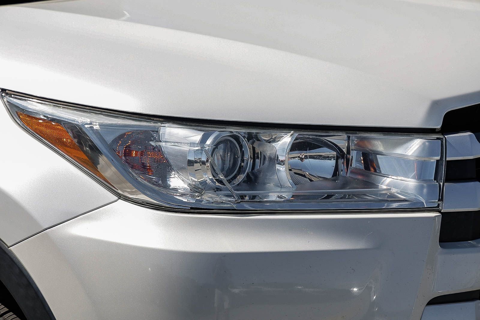 Used 2017 Toyota Highlander XLE image 8