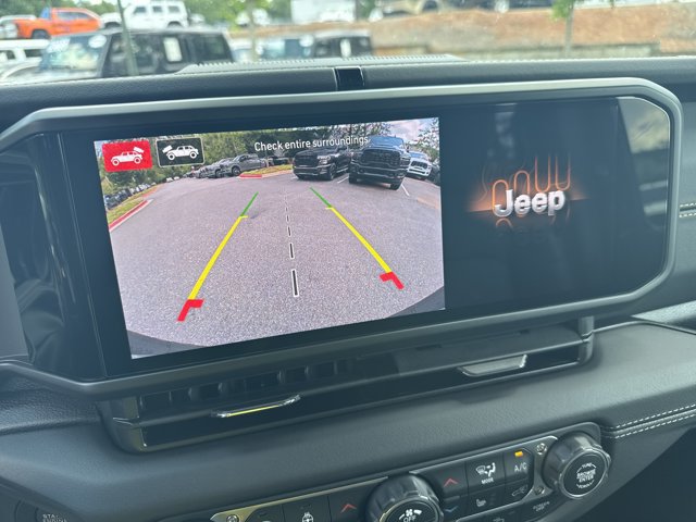 New 2026 Jeep Wrangler Unlimited Sahara AWD/4WD image 28