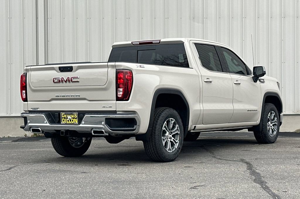 New 2026 GMC Sierra 1500 SLE image 5