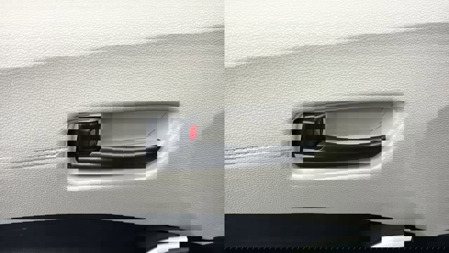 New 2026 Toyota Corolla Cross L image 8