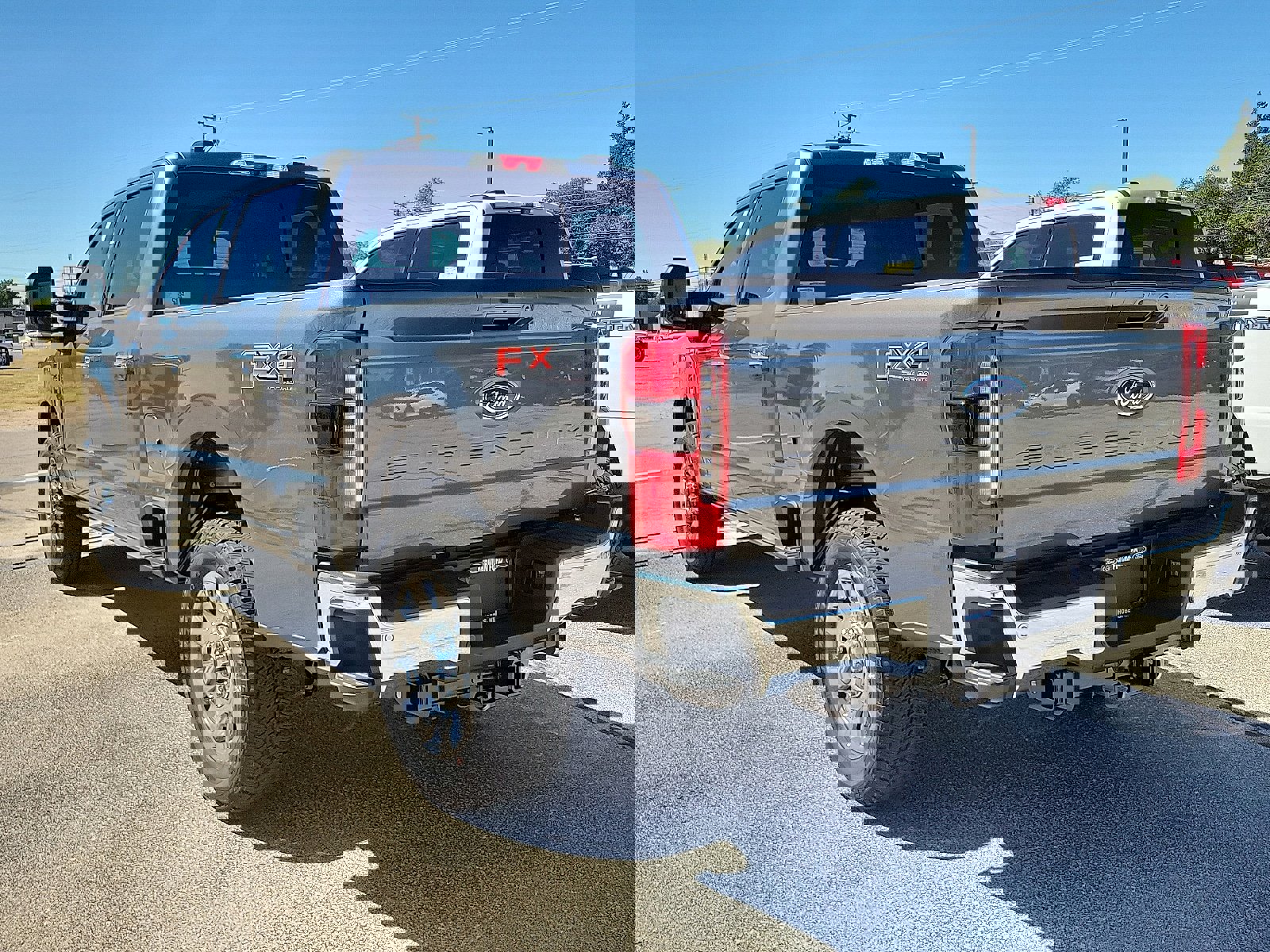 New 2026 Ford F250 4x4 Crew Cab Super Duty image 24