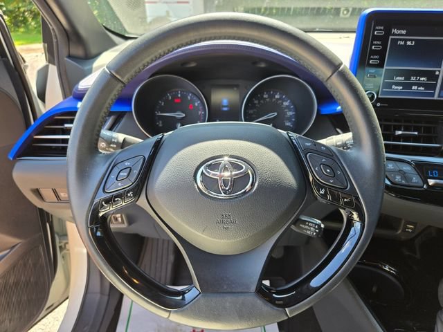 Used 2020 Toyota C-HR XLE FWD image 30