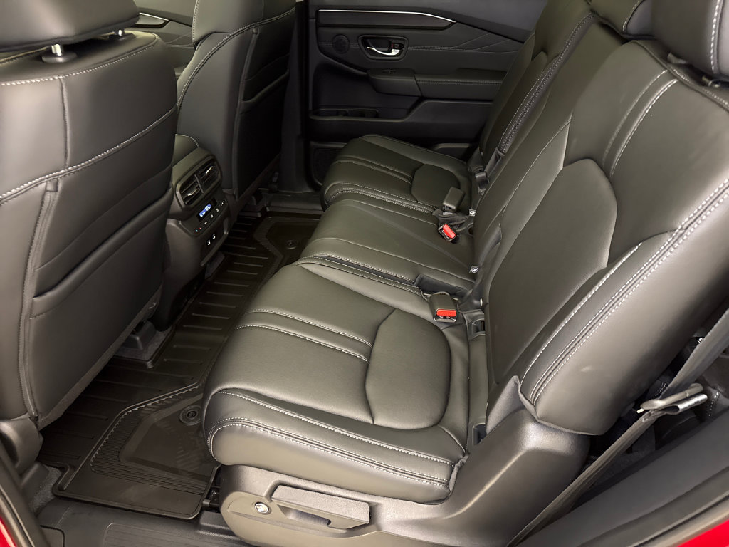 New 2026 Honda Pilot Touring image 17