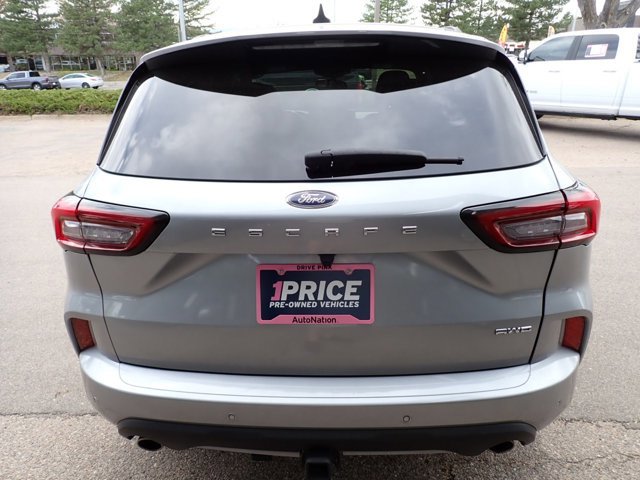 Used 2023 Ford Escape ST-Line Select w/ Tech Pack #2 AWD/4WD image 3