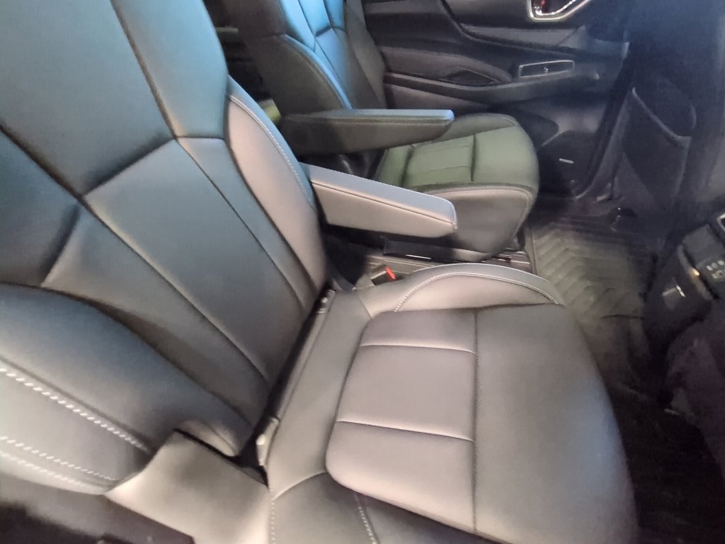 Used 2026 Subaru Ascent Limited w/ Popular Package #2 AWD/4WD image 20
