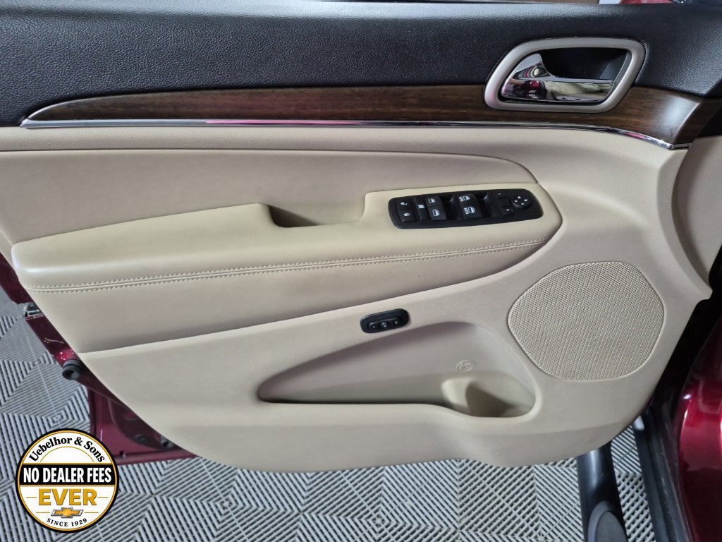 Used 2017 Jeep Grand Cherokee Limited w/ Luxury Group II AWD/4WD image 6