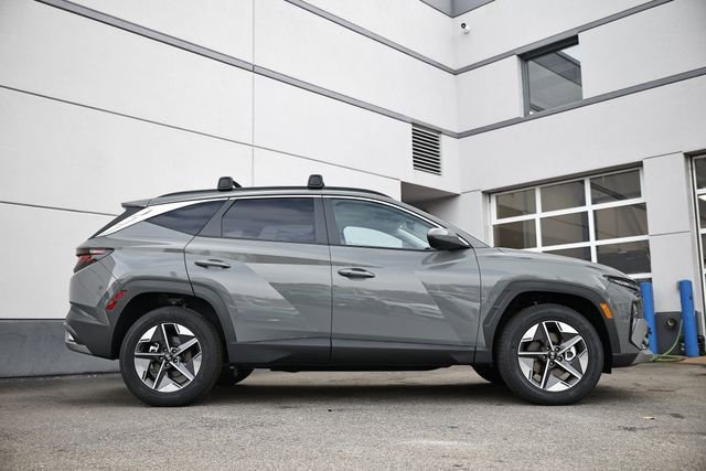New 2026 Hyundai Tucson SEL image 3