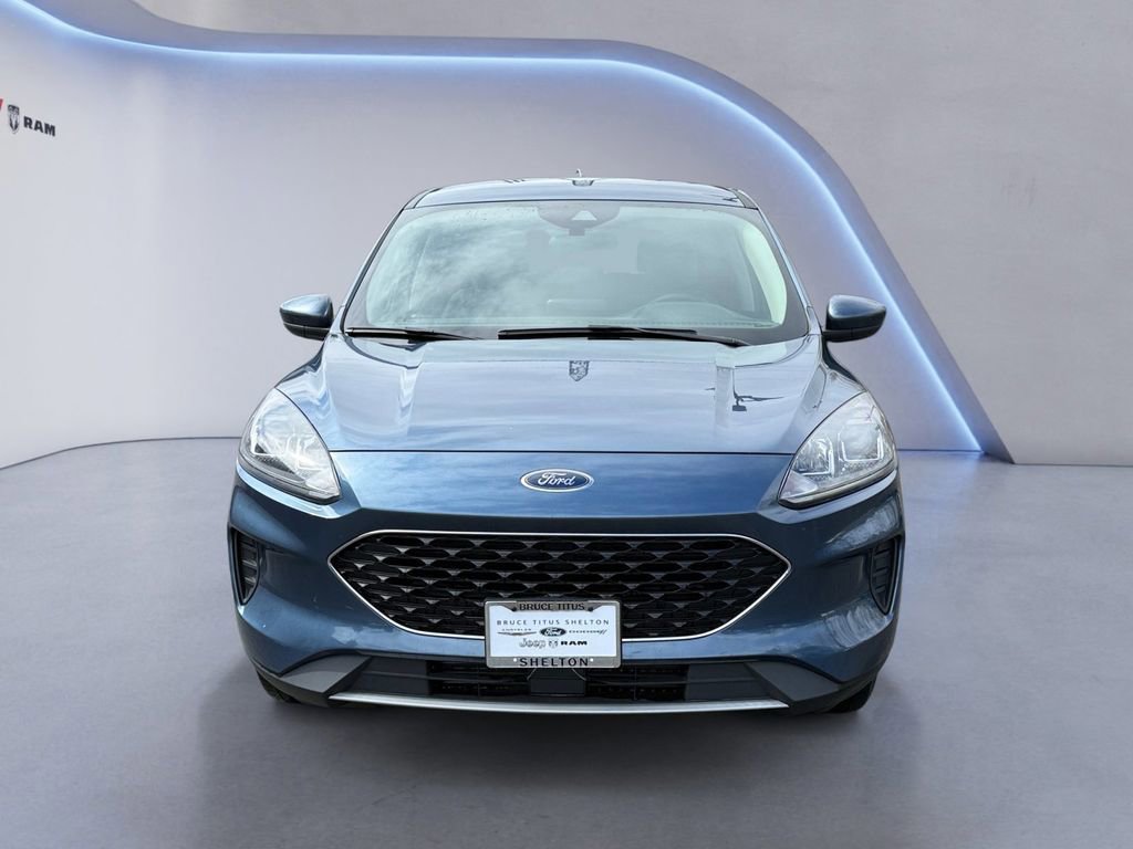 Used 2020 Ford Escape SE image 9