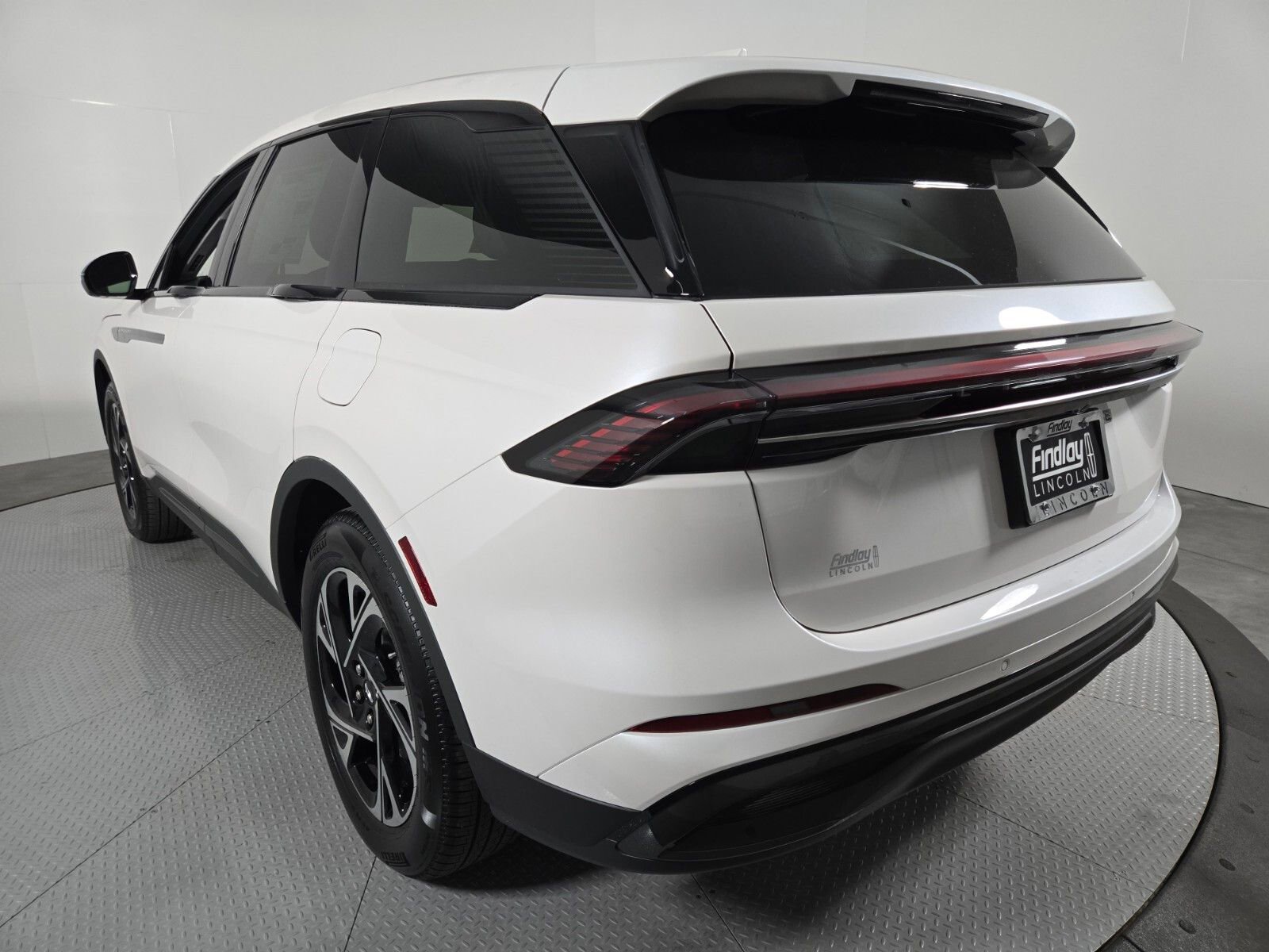 New 2026 Lincoln Nautilus Premier w/ Jet Appearance Package image 7