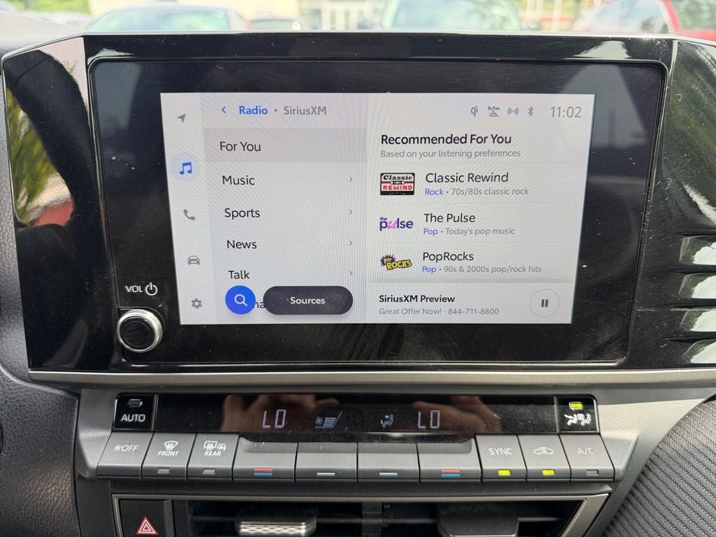 Certified 2025 Toyota Camry SE FWD image 19