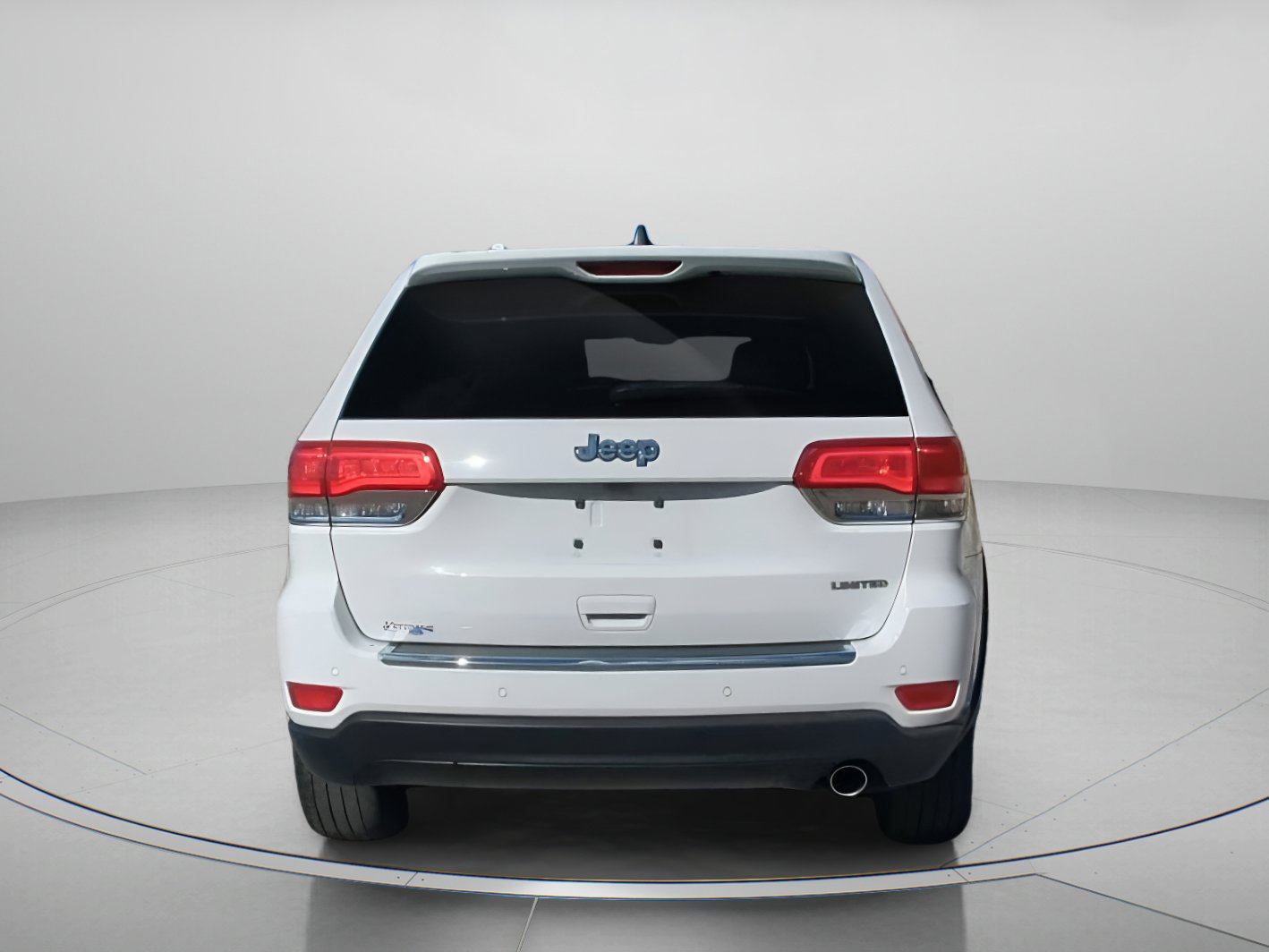 Used 2018 Jeep Grand Cherokee Limited image 23