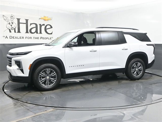 New 2026 Chevrolet Traverse LT w/ LPO, Floor Liner Package image 11