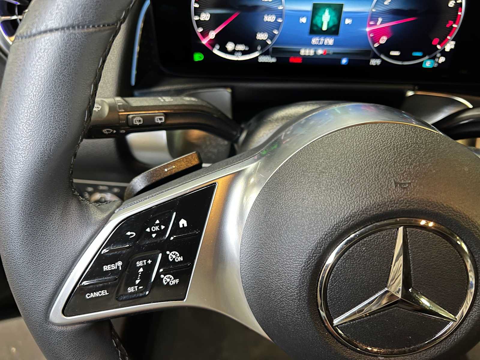 Certified 2026 Mercedes-Benz GLB 250 4MATIC image 29