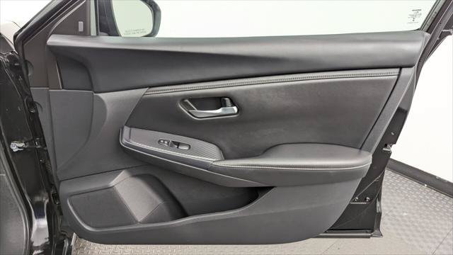Used 2024 Nissan Sentra SV FWD image 22