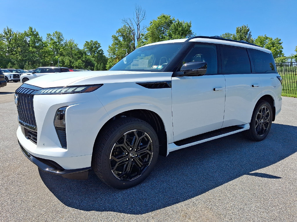 New 2027 INFINITI QX80 Sensory AWD/4WD image 2