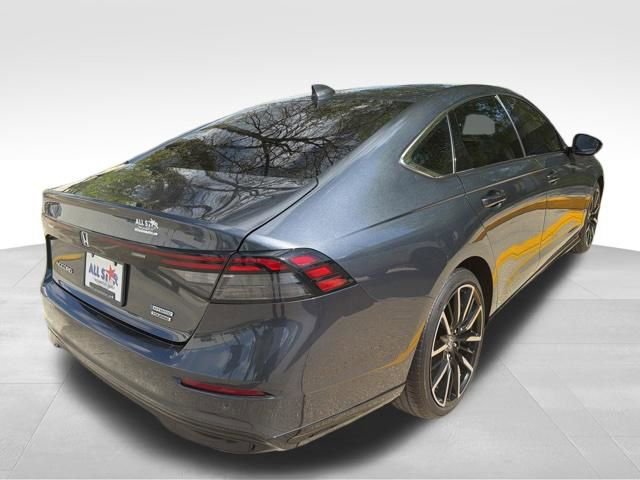 Used 2023 Honda Accord Touring image 6