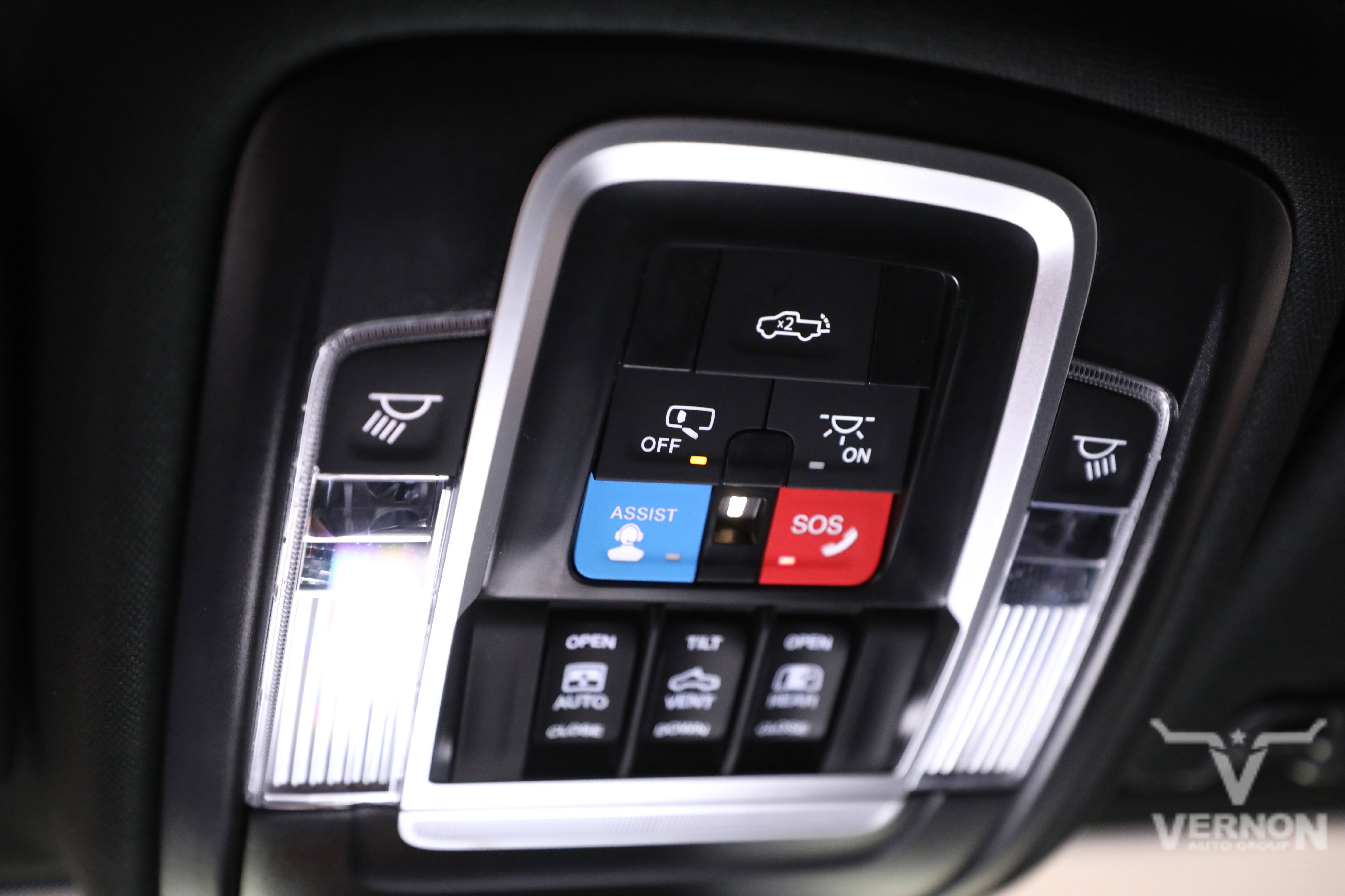 New 2025 RAM 3500 Laramie image 39