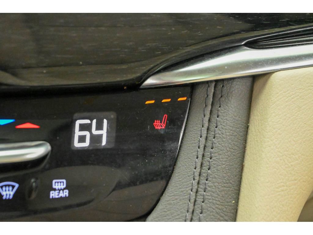 Used 2022 Cadillac XT6 Premium Luxury w/ Technology Package image 46