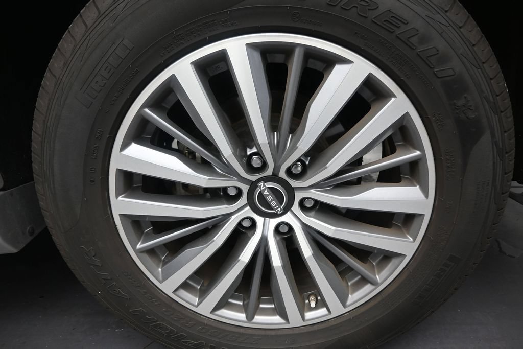 Used 2022 Nissan Armada SL RWD image 10