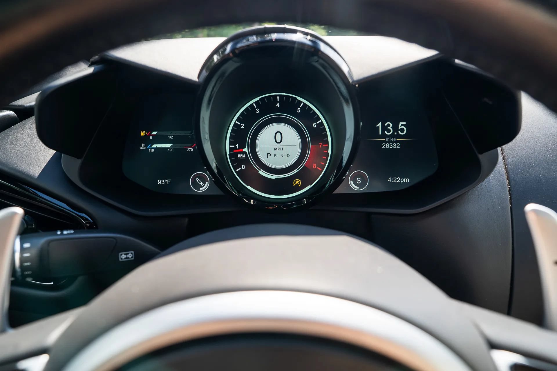 Used 2019 Aston Martin V8 Vantage Coupe RWD image 30