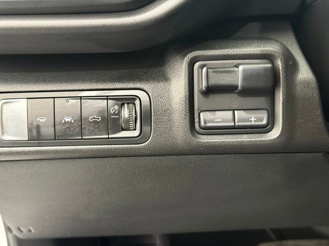 Used 2024 Chevrolet Silverado EV W/T AWD/4WD image 31