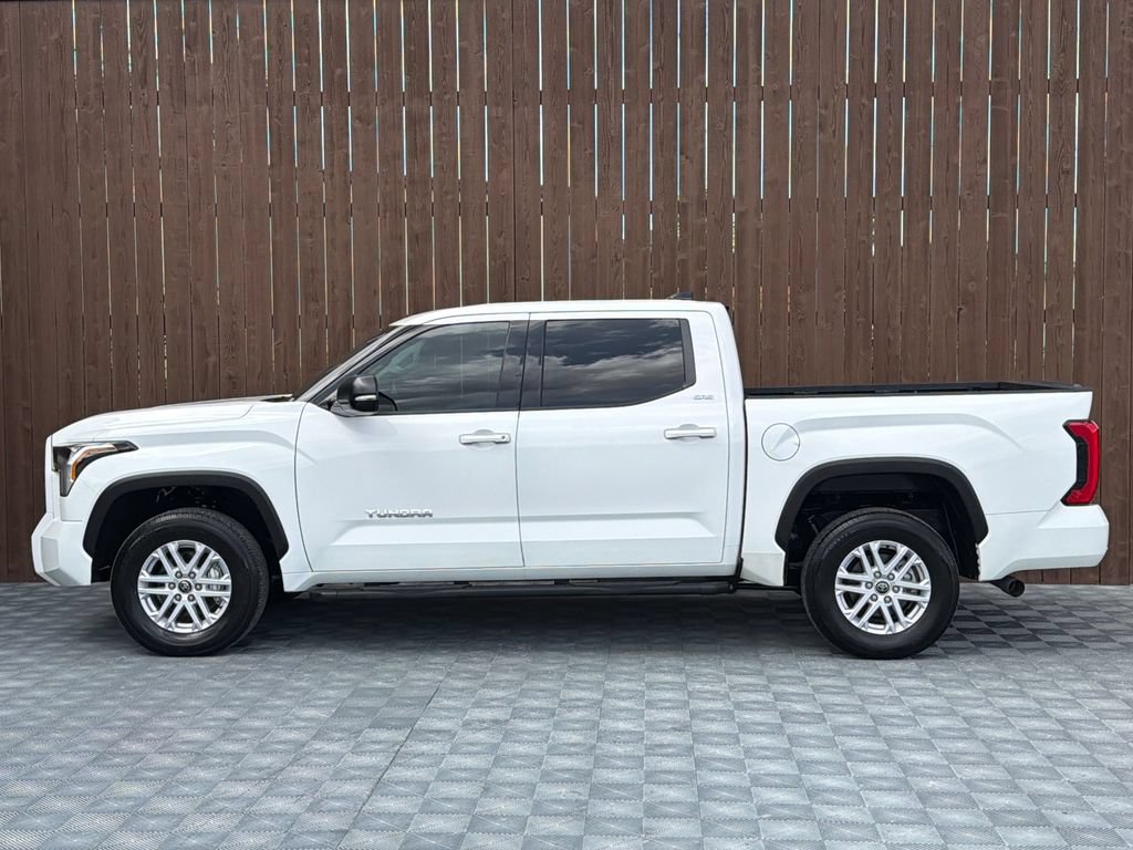 Used 2023 Toyota Tundra SR5 w/ SR5 Premium Package AWD/4WD image 14