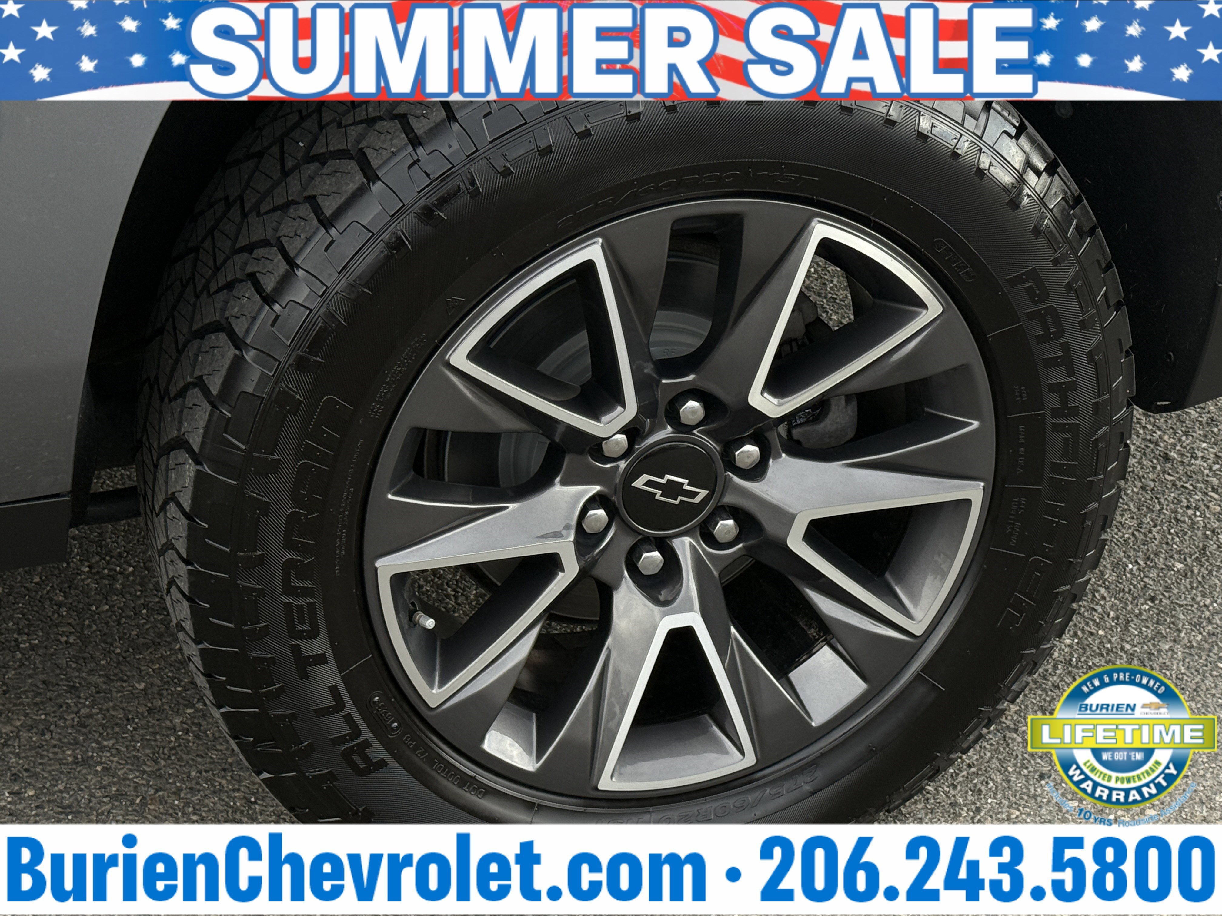 Used 2022 Chevrolet Suburban Z71 w/ Luxury Package AWD/4WD image 30