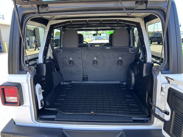 Used 2022 Jeep Wrangler Unlimited Sport AWD/4WD image 7