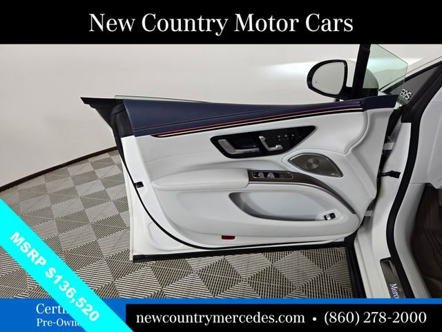 Certified 2022 Mercedes-Benz EQS 580 4MATIC Sedan image 19