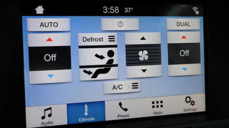 Used 2016 Ford Mustang Premium image 18