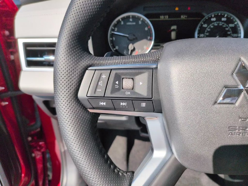 New 2026 Mitsubishi Outlander SE AWD/4WD image 22
