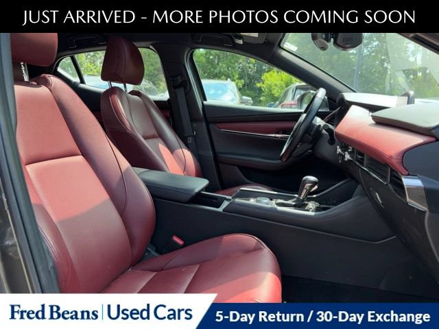 Used 2023 MAZDA MAZDA3 Hatchback w/Premium Plus Pkg AWD/4WD image 17