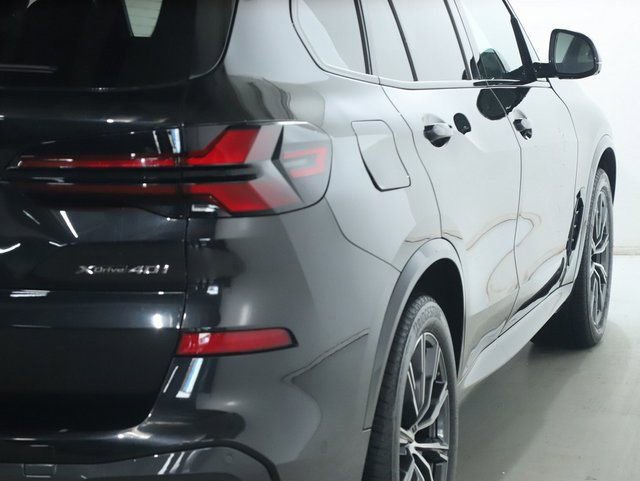 Certified 2025 BMW X5 xDrive40i w/ Executive Package AWD/4WD image 47