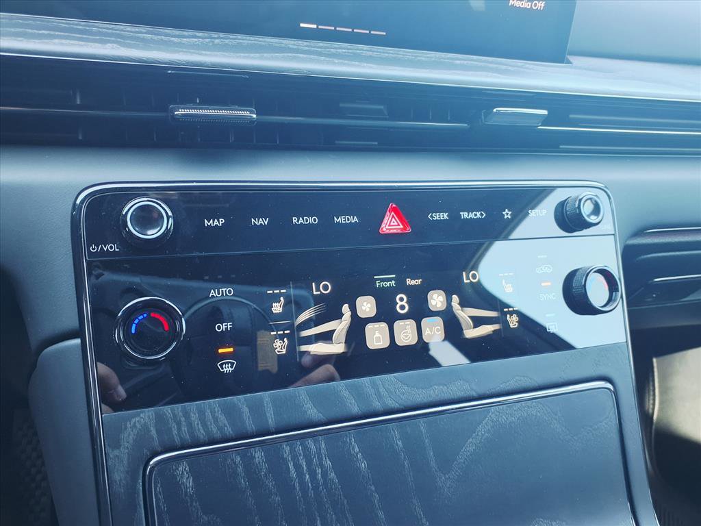 Certified 2026 Genesis GV80 3.5T Prestige image 24