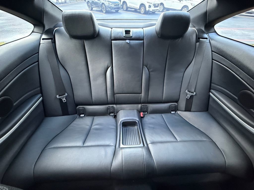 Used 2019 BMW 430i Coupe w/ M Sport Package RWD image 28