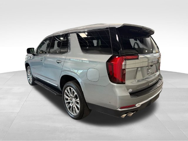 Used 2025 GMC Yukon Denali AWD/4WD image 7