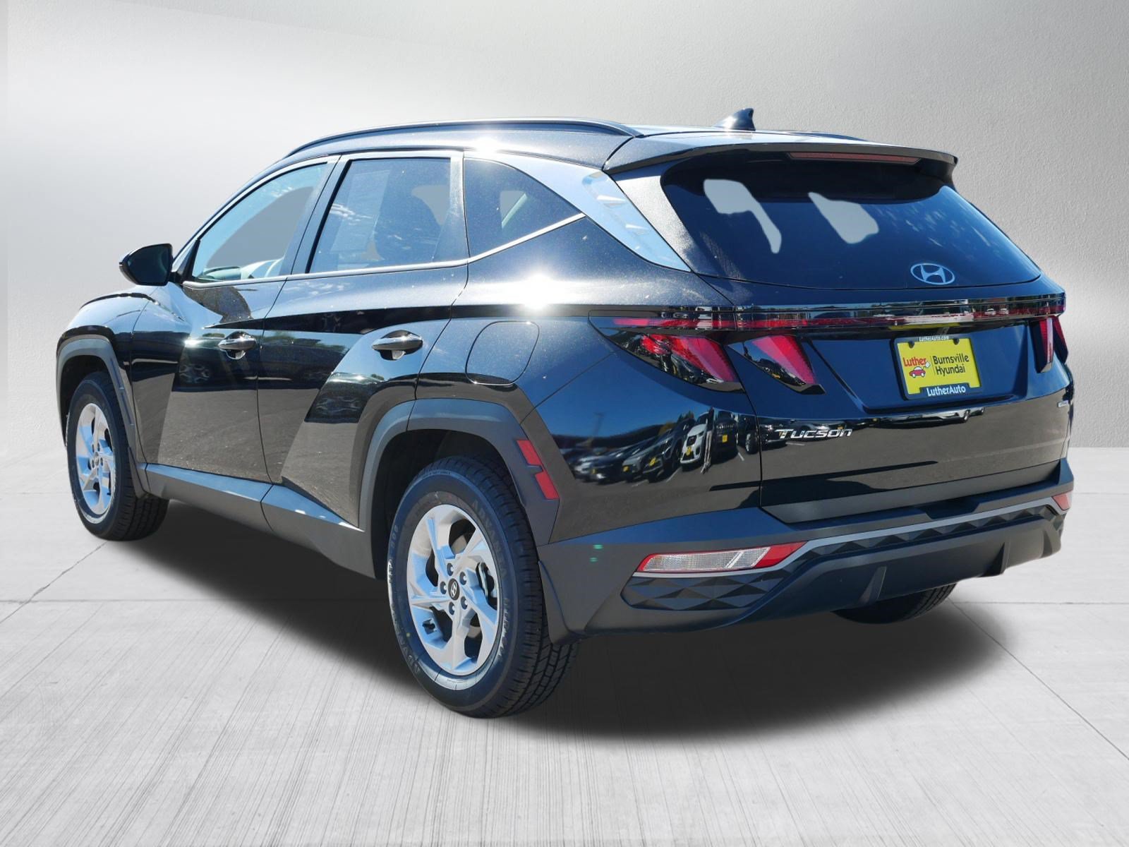 Certified 2024 Hyundai Tucson SEL AWD/4WD image 5